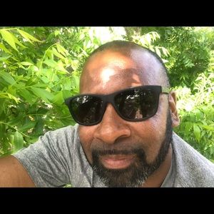 Meet your Posher, Benjamin